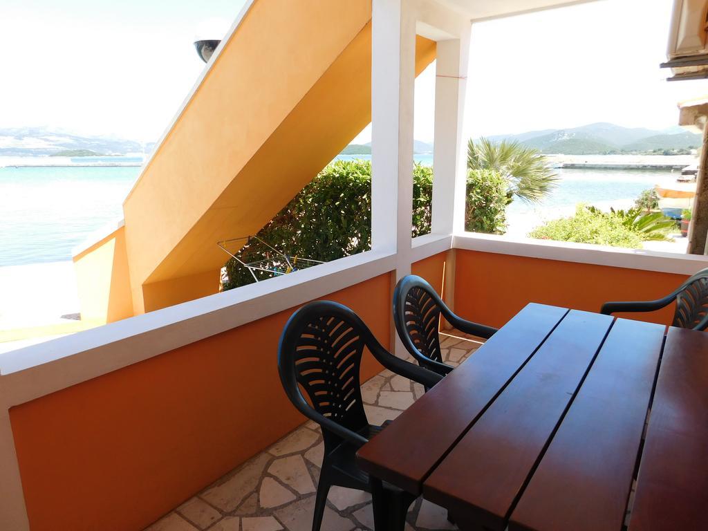 Apartments Kalafatovic Drace Luaran gambar