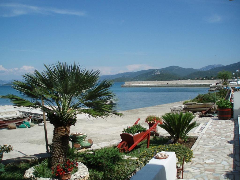 Apartments Kalafatovic Drace Luaran gambar